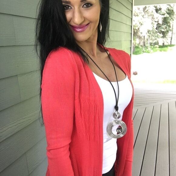 Long silver circle fashion necklace - Picture 2 of 6